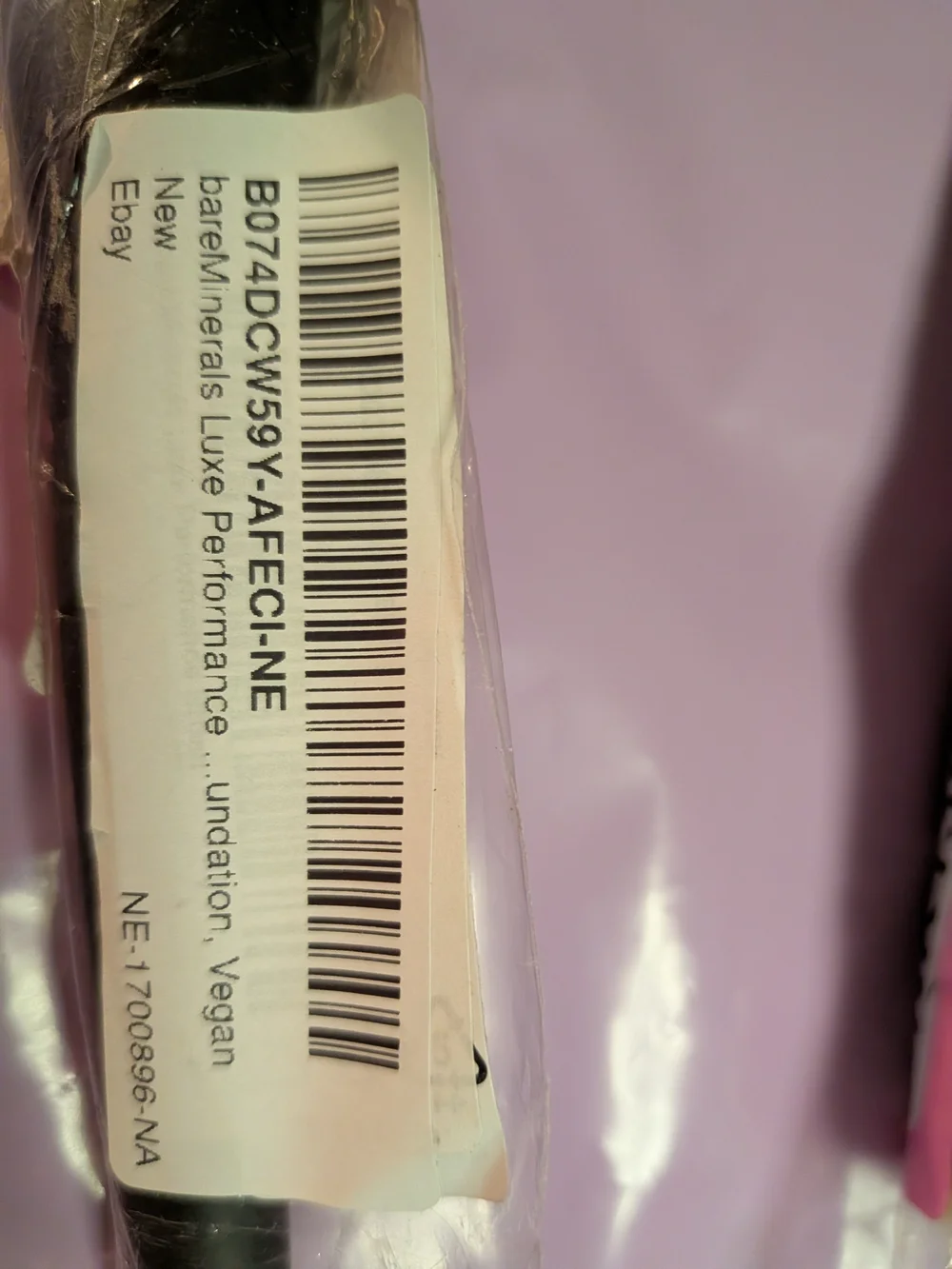 bareMinerals Matte Foundation - Fairly Medium 05 (Beige) with Two brushes